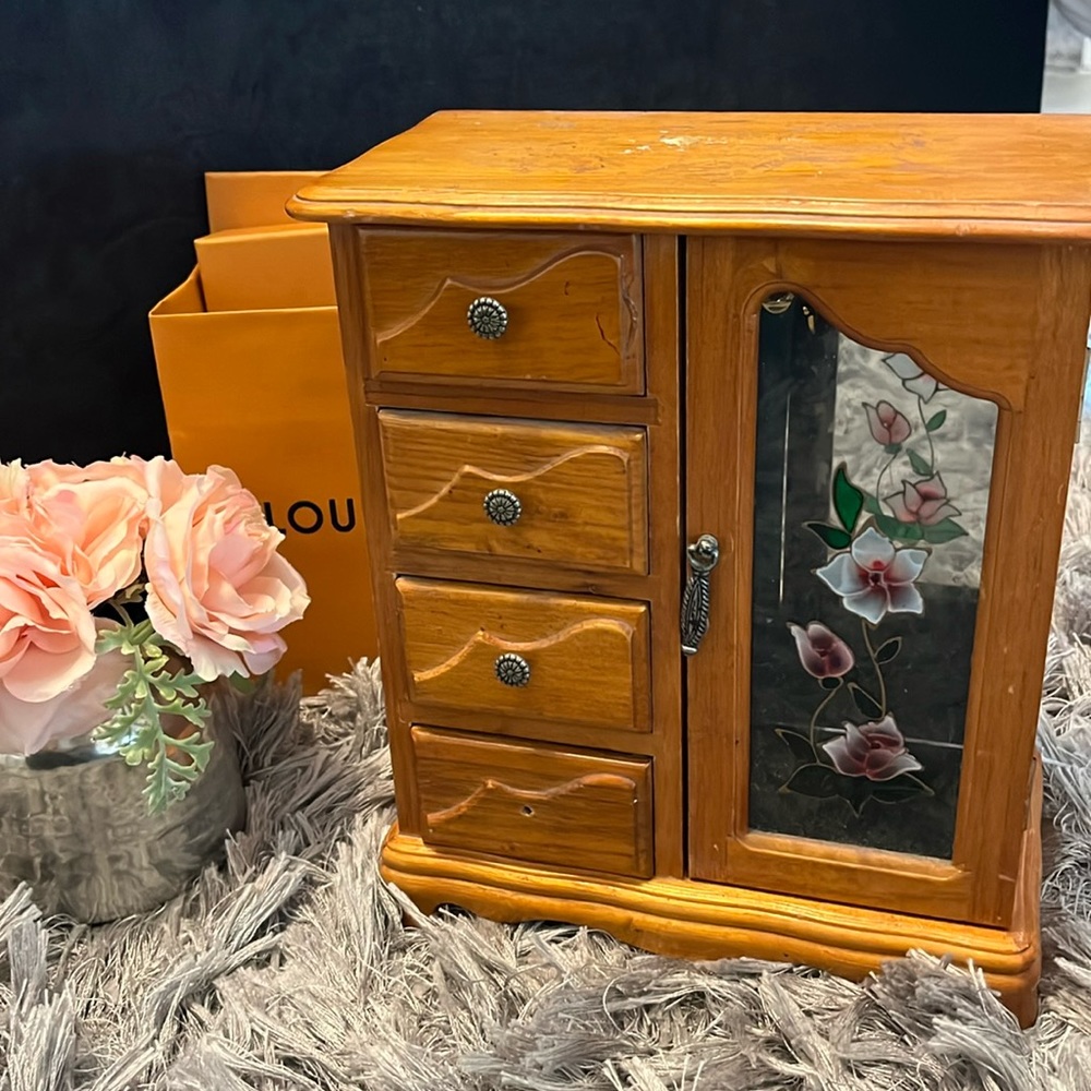 Vintage Jewelry Box